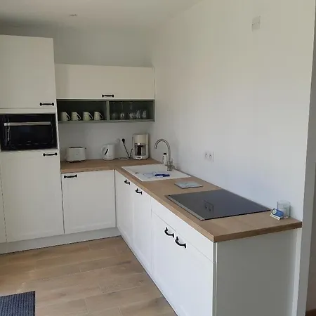 Etablissement Chez Jules Nyaraló