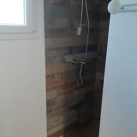 Etablissement Chez Jules 別荘 アンブレウーズ